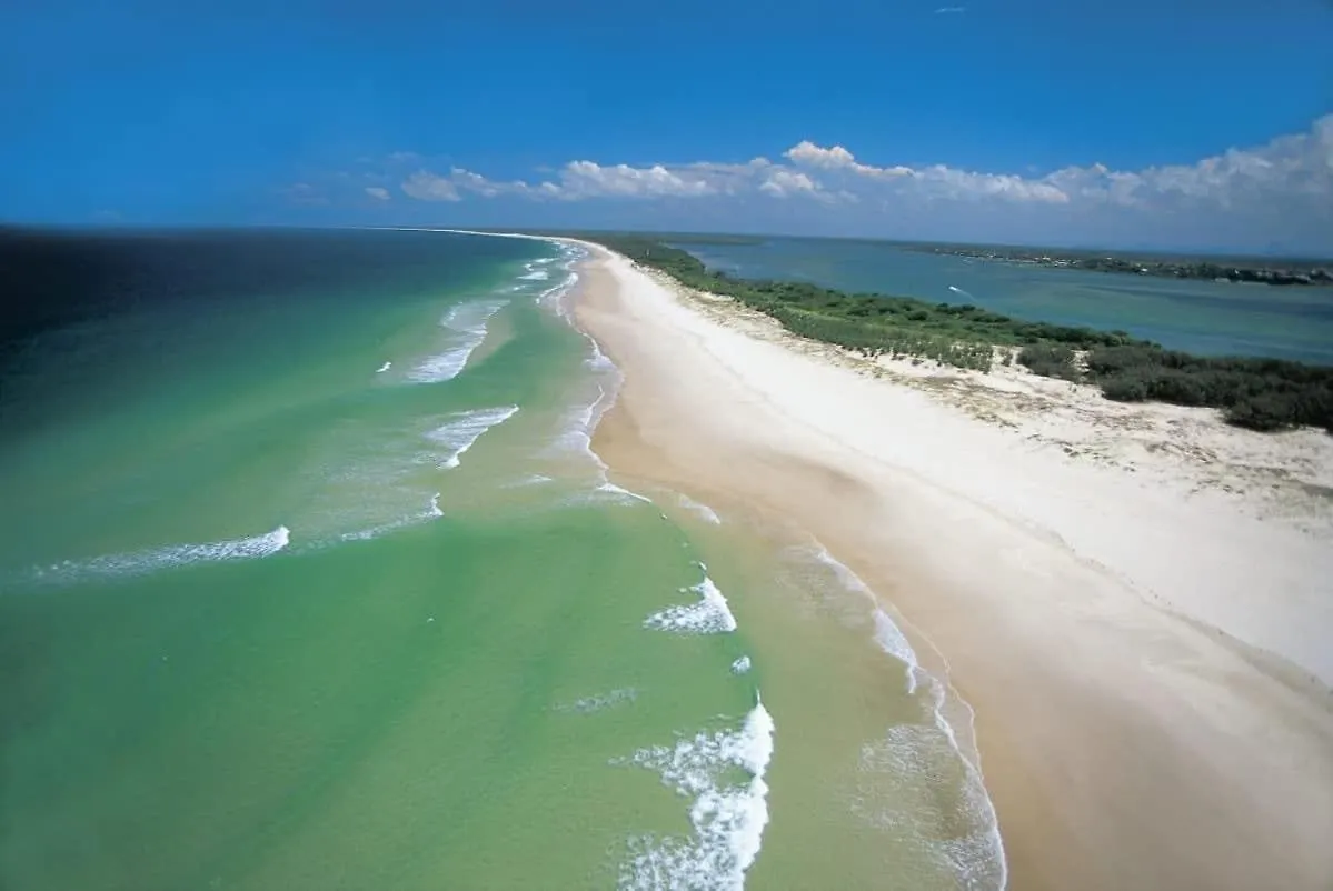別荘 Bongaree Bribie Breeze Family Retreat With Pool & Bbqヴィラ