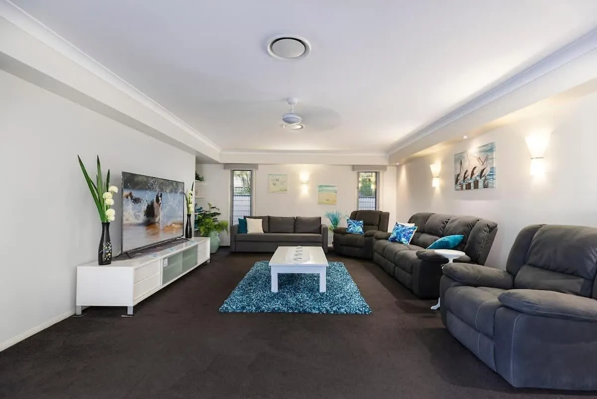 Bongaree Bribie Breeze Family Retreat With Pool & Bbqヴィラ オーストラリア